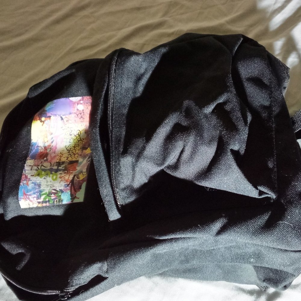 Backpack - Picture 9 of 9